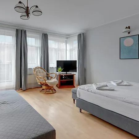 Halina By Grand Appartement *